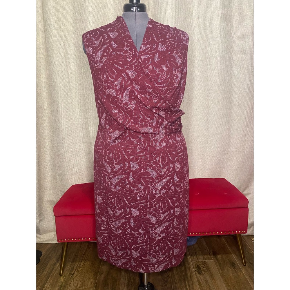 London Times Wine Color V-Neck Sleeveless Lace Sheath Dress Size 24W